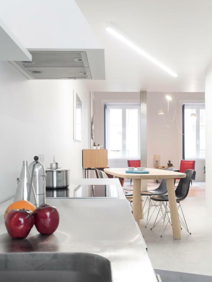 Awarded 3 Bedrooms Upscale Flat@Chiado Bairro Alto Лиссабон Экстерьер фото